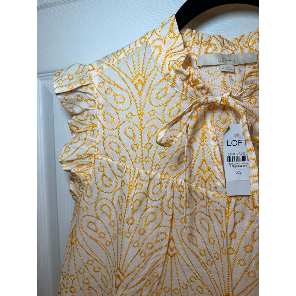 NWT Loft Ruffled Cap Sleeve Top - Picture 5 of 6